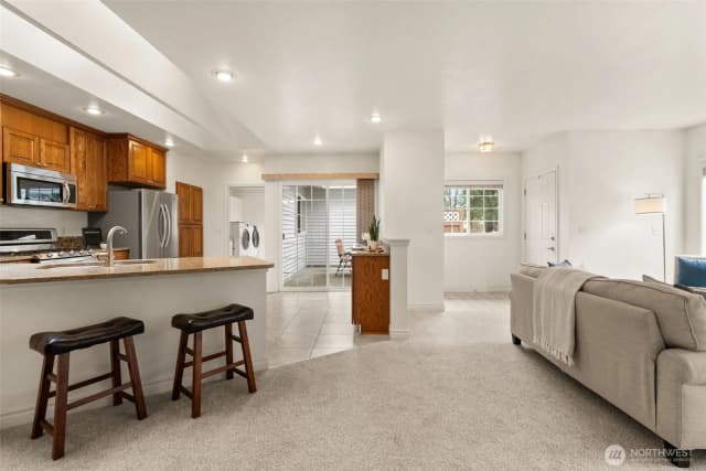 Property photo for 4718 Stratford Lane Se, Olympia photo 4