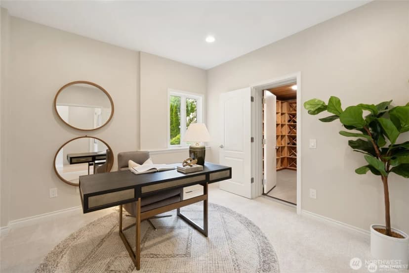 Property photo for 8144 W Mercer Way, Mercer Island photo 15