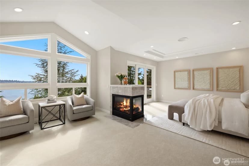 Property photo for 8144 W Mercer Way, Mercer Island photo 17