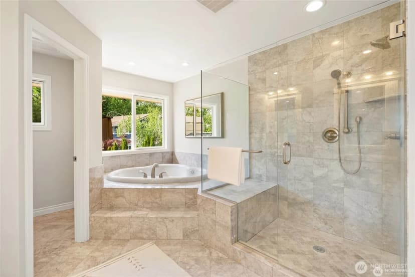 Property photo for 8144 W Mercer Way, Mercer Island photo 21