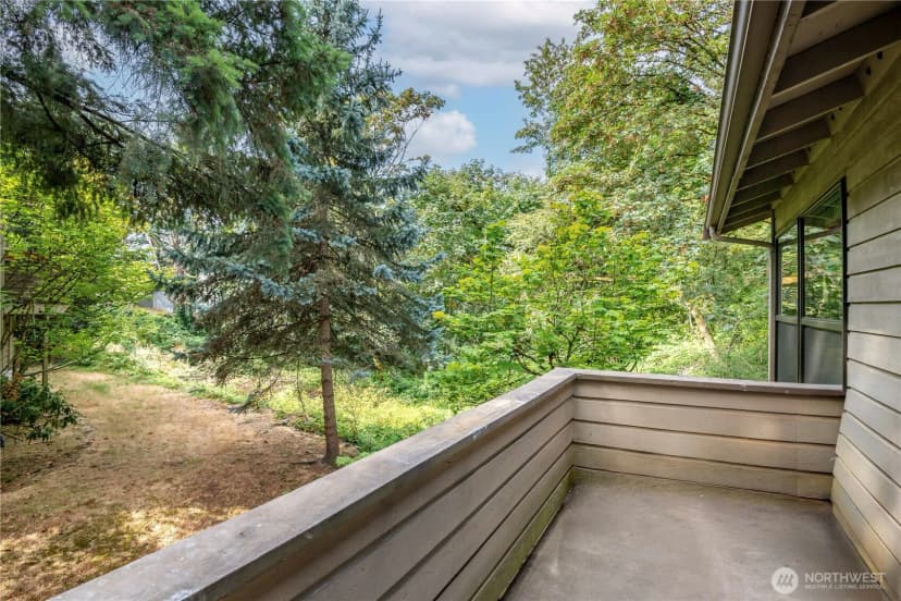 Property photo for 15111 Sunwood Boulevard #ii22, Tukwila photo 23