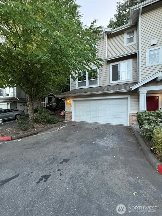 Property photo for 5329 236th Place Se ##26-1, Issaquah photo 2