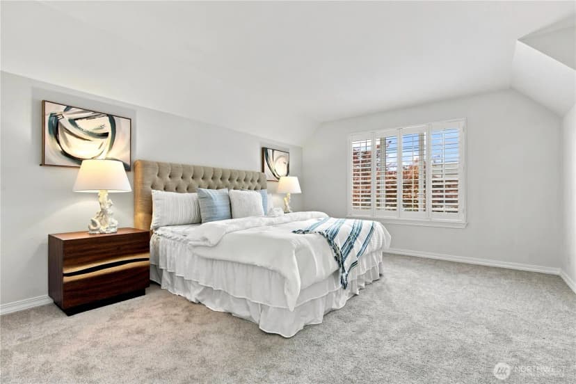 Property photo for 6811 117th Avenue Ne, Kirkland photo 9