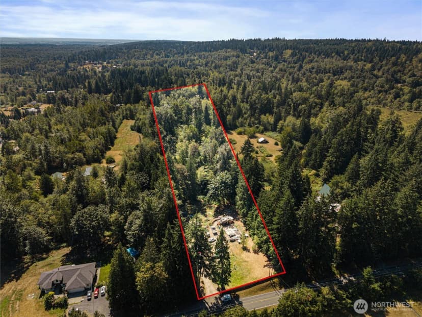 Property photo for 908 140th Street Ne, Marysville photo 14