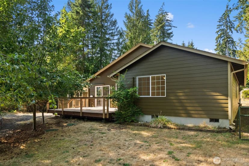 Property photo for 90 E Park Loop, Shelton photo 38