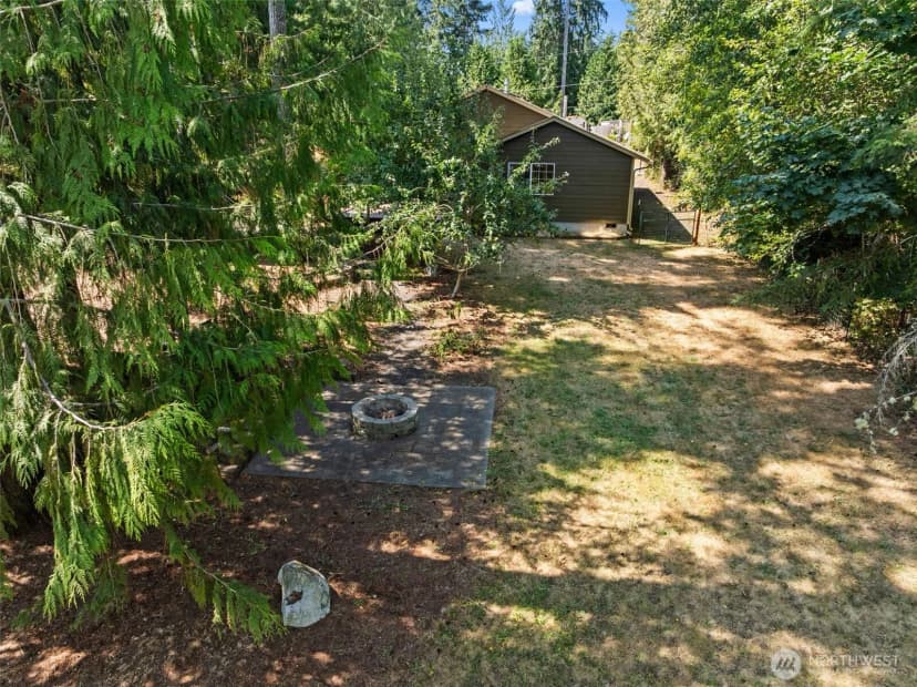 Property photo for 90 E Park Loop, Shelton photo 6