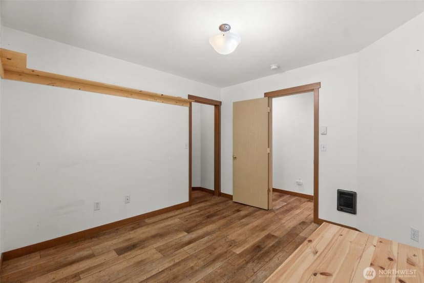 Property photo for 90 E Park Loop, Shelton photo 25