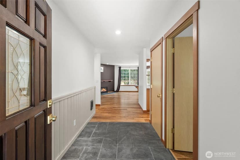 Property photo for 90 E Park Loop, Shelton photo 7