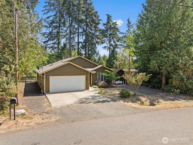 Property photo for 90 E Park Loop, Shelton photo 4