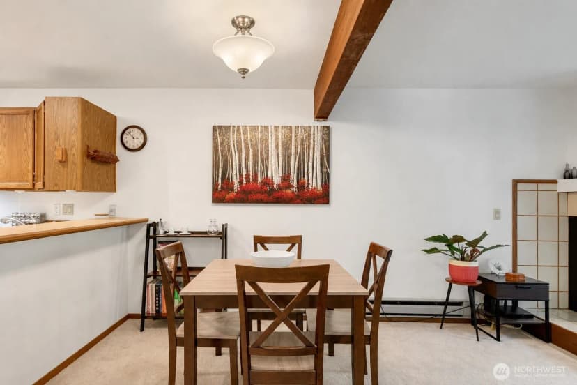 Property photo for 12027 15th Avenue Ne #304, Seattle photo 12