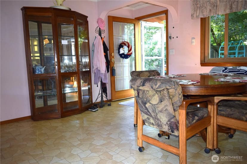 Property photo for 3520 Ne 204th Street, Lake Forest Park photo 13
