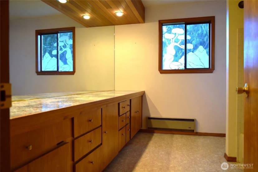 Property photo for 3520 Ne 204th Street, Lake Forest Park photo 15