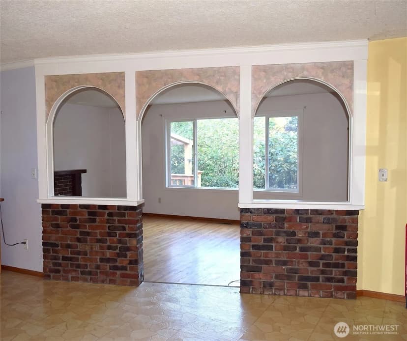Property photo for 3520 Ne 204th Street, Lake Forest Park photo 9