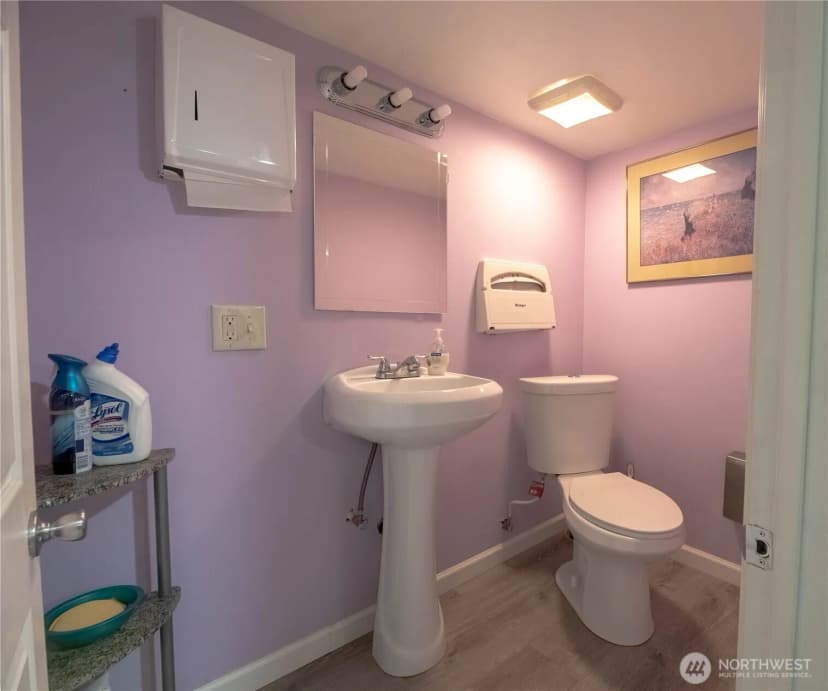 Property photo for 1022 Sw 151st Street, Burien photo 15