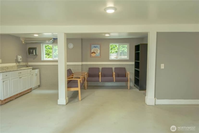 Property photo for 1022 Sw 151st Street, Burien photo 18