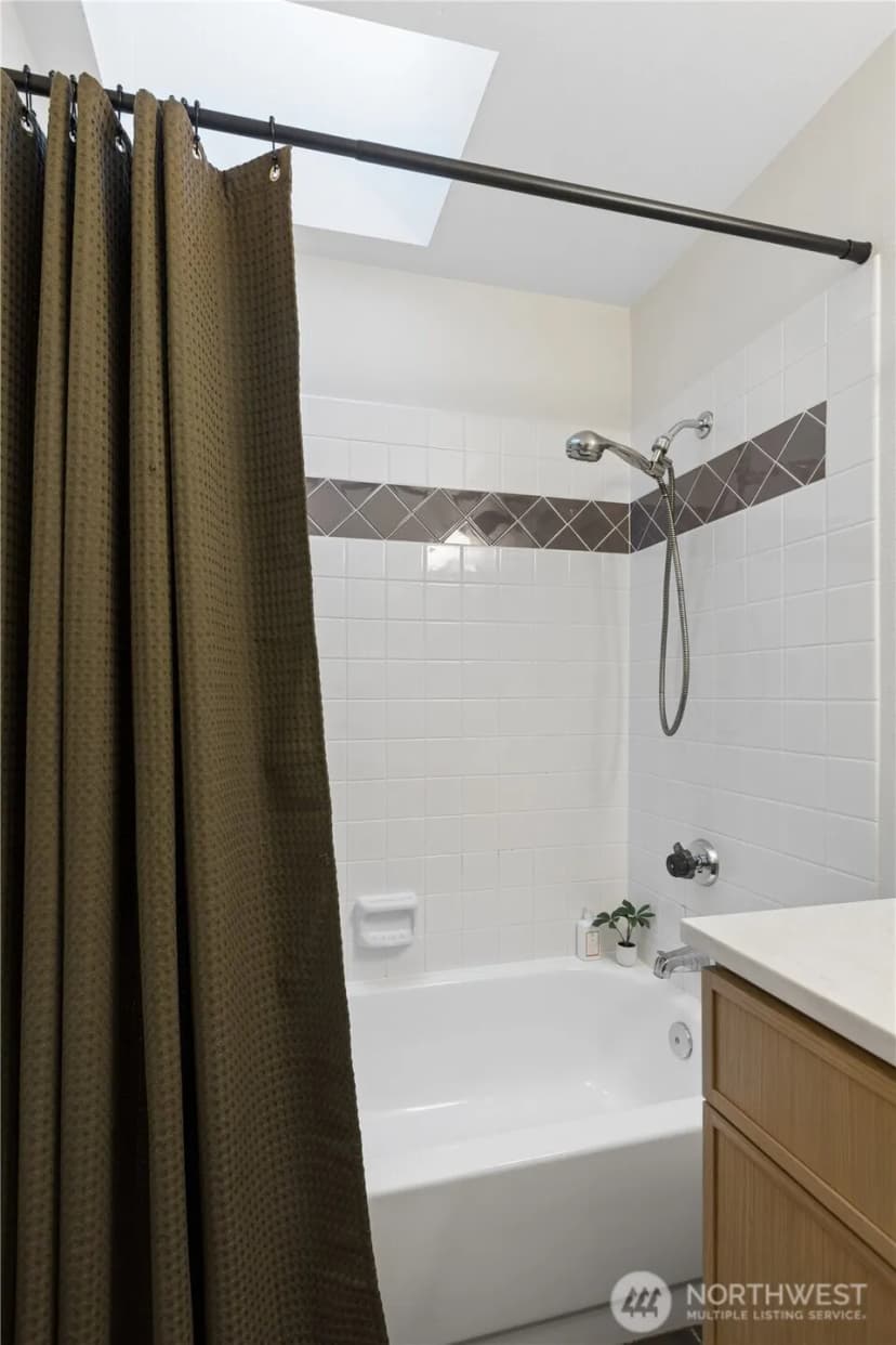 Property photo for 11707 Ne 166th Court, Bothell photo 22