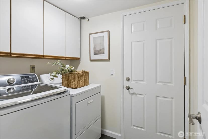 Property photo for 11707 Ne 166th Court, Bothell photo 13