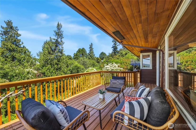 Property photo for 5813 Sw Horton Street, Seattle photo 8