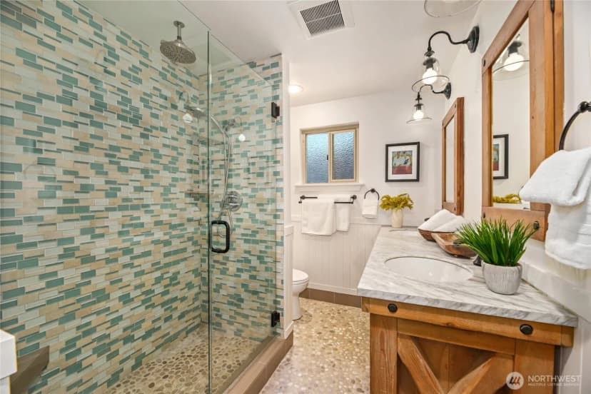Property photo for 5813 Sw Horton Street, Seattle photo 17