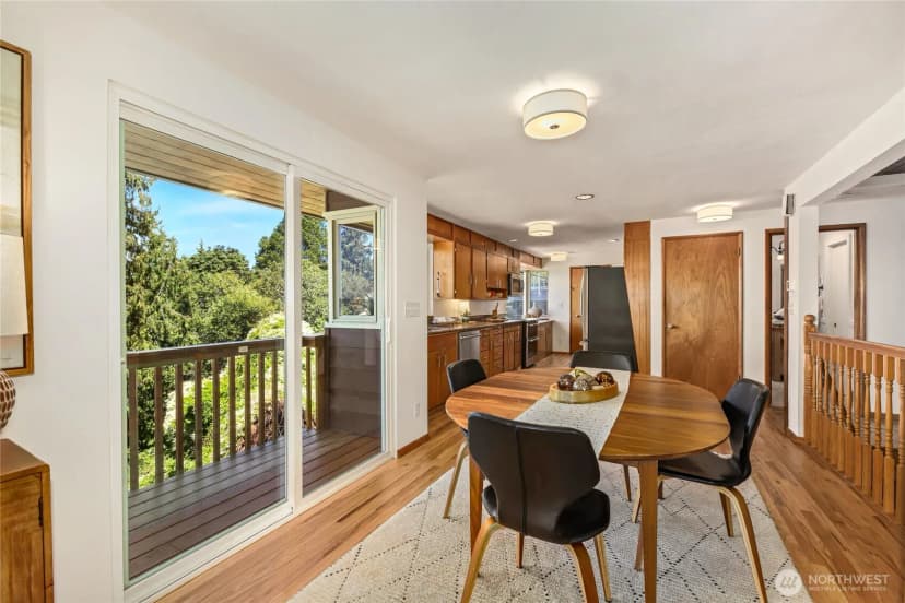 Property photo for 5813 Sw Horton Street, Seattle photo 6
