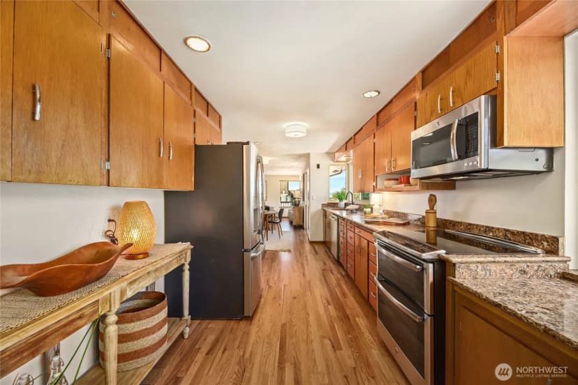 Property photo for 5813 Sw Horton Street, Seattle photo 12