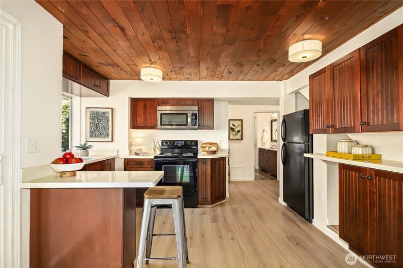 Property photo for 5813 Sw Horton Street, Seattle photo 18