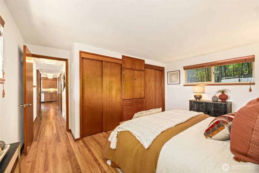 Property photo for 5813 Sw Horton Street, Seattle photo 16