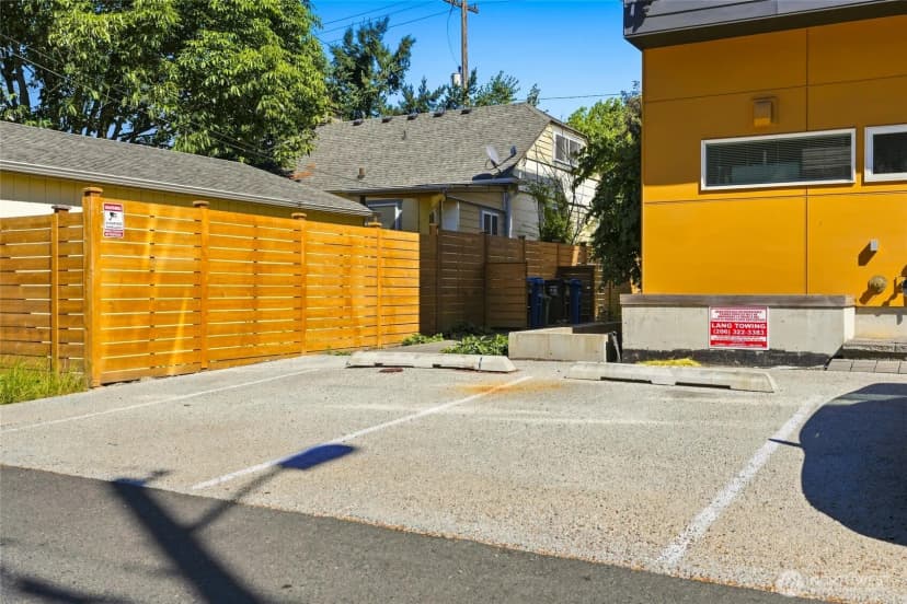 Property photo for 6945 Ellis Avenue S, Seattle photo 6