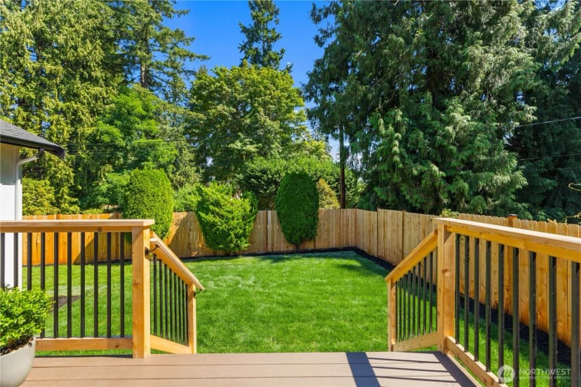 Property photo for 15729 Larch Way, Lynnwood photo 37