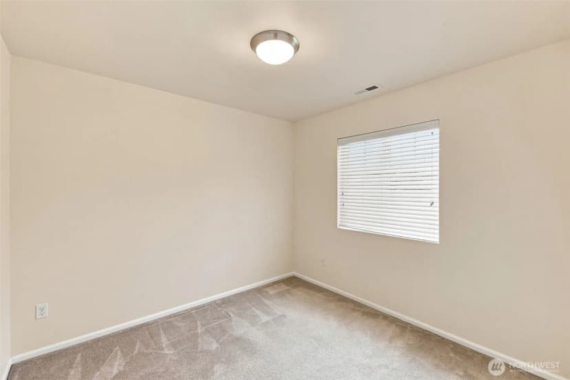 Property photo for 14015 4th Place W, Everett photo 16