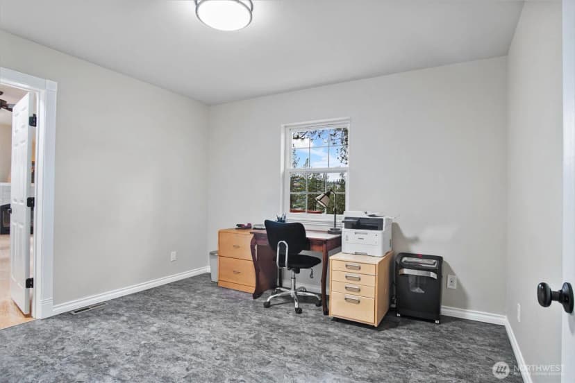 Property photo for 980 D Westover Rd #d, Colville photo 17