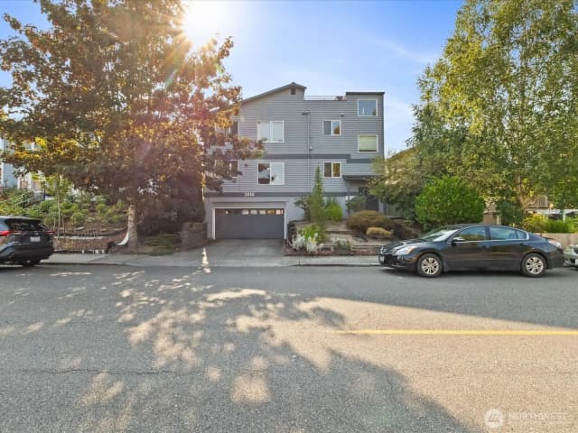 Property photo for 3810 Hoyt Avenue #a, Everett