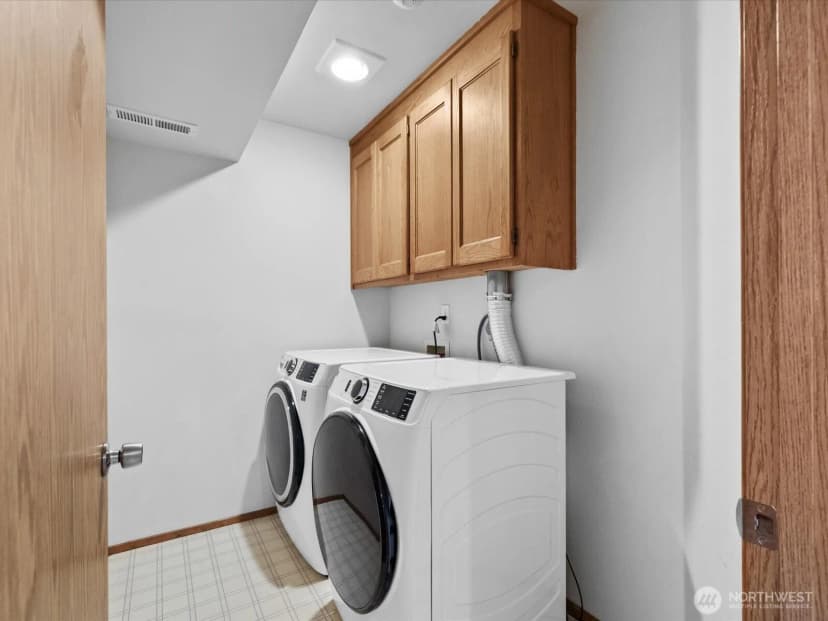 Property photo for 3810 Hoyt Avenue #a, Everett photo 23