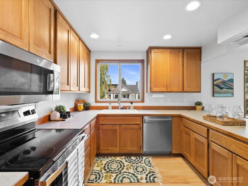 Property photo for 3810 Hoyt Avenue #a, Everett photo 6