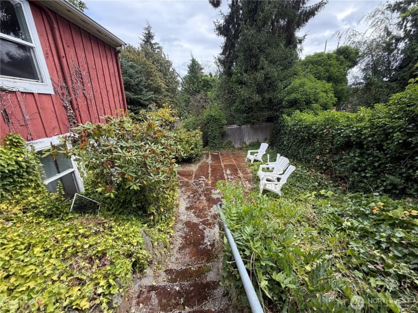 Property photo for 11334 Corliss Avenue N, Seattle photo 11