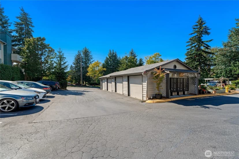 Property photo for 17624 1st Avenue S #a302, Burien photo 28
