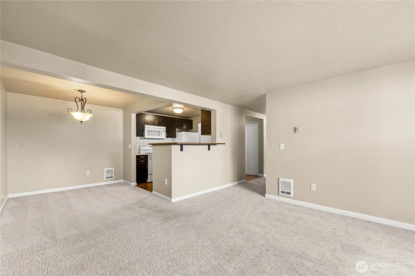 Property photo for 17624 1st Avenue S #a302, Burien photo 19
