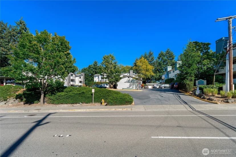 Property photo for 17624 1st Avenue S #a302, Burien photo 31