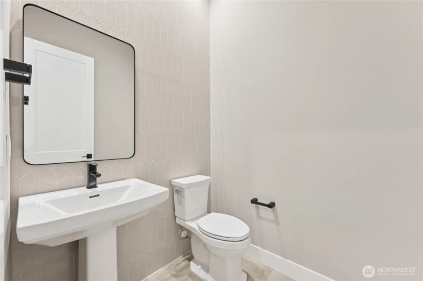 Property photo for 14460 133rd Place Ne #4, Woodinville photo 10