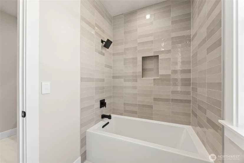 Property photo for 14460 133rd Place Ne #4, Woodinville photo 22