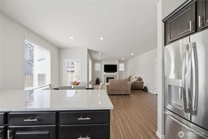 Property photo for 27816 153rd Place Se, Kent photo 14