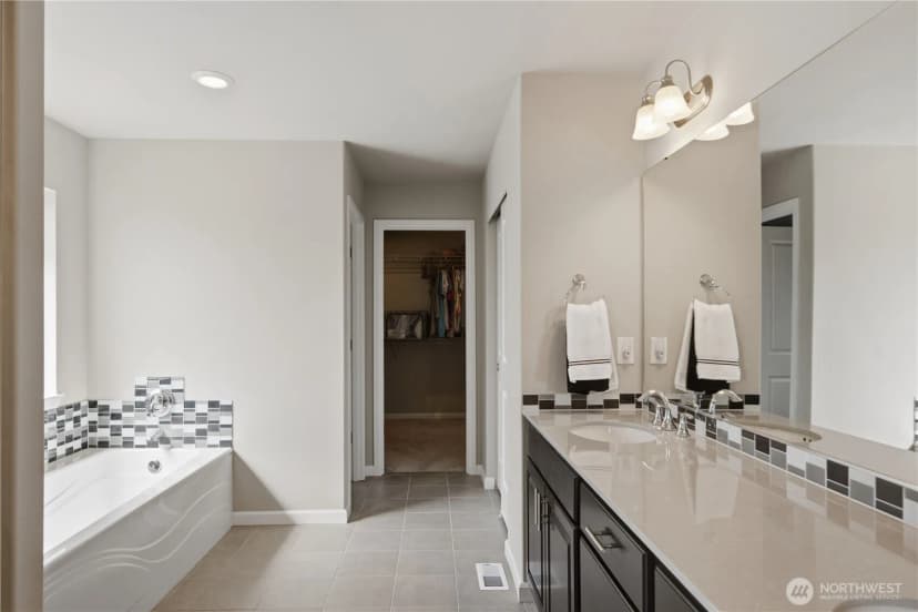Property photo for 27816 153rd Place Se, Kent photo 25