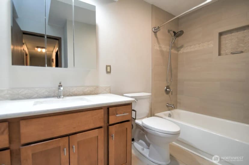 Property photo for 4804 Beverly Drive Ne, Olympia photo 19