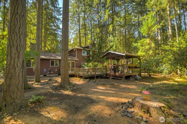Property photo for 4804 Beverly Drive Ne, Olympia photo 5