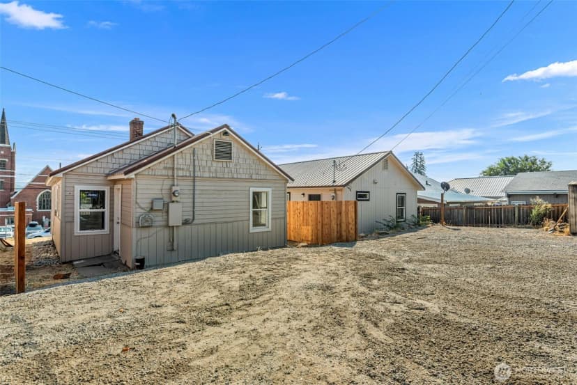 Property photo for 502 Methow Street, Wenatchee photo 13