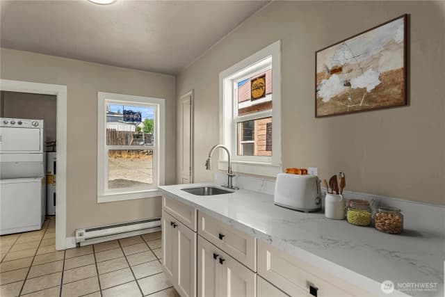 Property photo for 502 Methow Street, Wenatchee photo 5