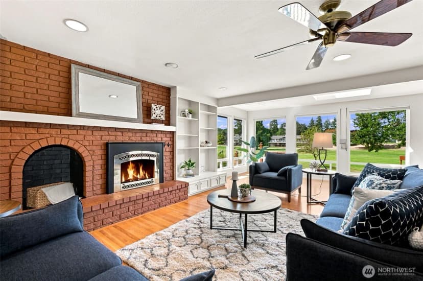 Property photo for 8205 Amber Drive Sw, Lakewood photo 14