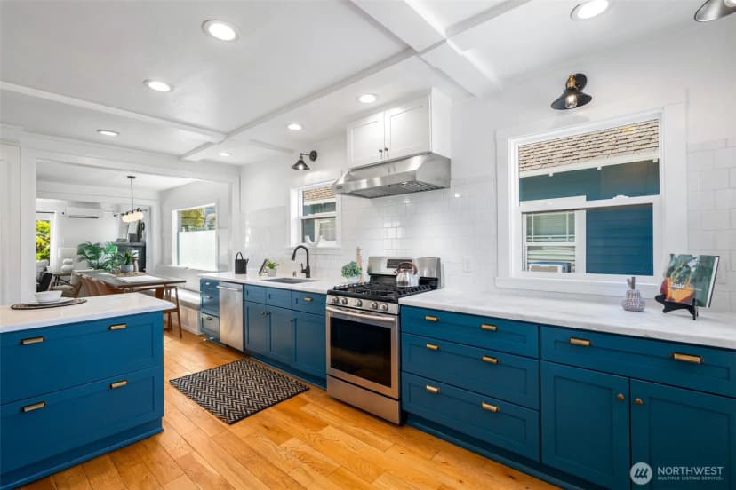Property photo for 6525 3rd Avenue Nw, Seattle photo 13