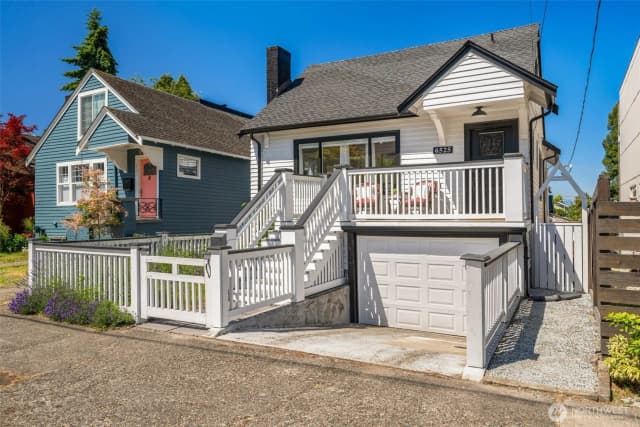 Property photo for 6525 3rd Avenue Nw, Seattle photo 4