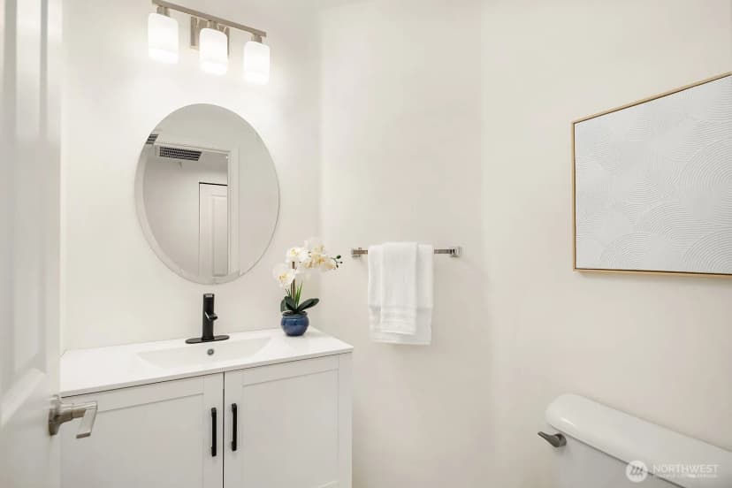 Property photo for 24270 Se 11th Place, Sammamish photo 8